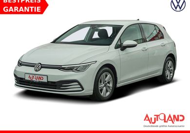 Volkswagen Golf, 2022