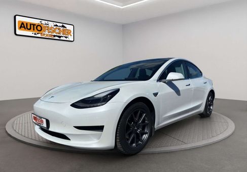 Tesla Model 3, 2020