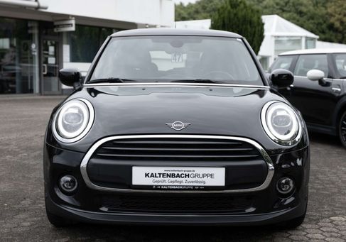 MINI ONE, 2019