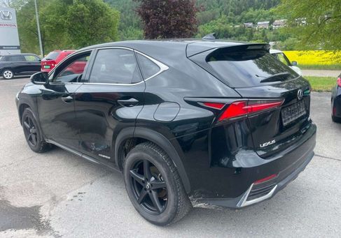 Lexus NX 300, 2020