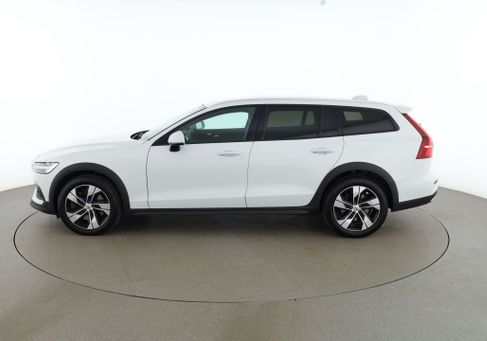Volvo V60 Cross Country, 2021 2