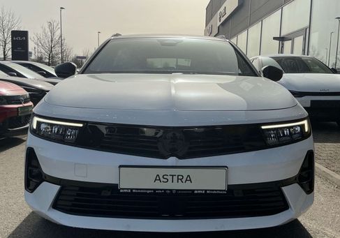 Opel Astra, 2025