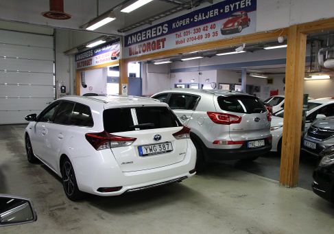 Toyota Auris Touring Sports, 2017