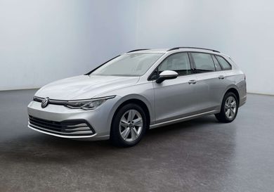 Volkswagen Golf, 2022