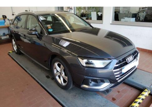Audi A4, 2023