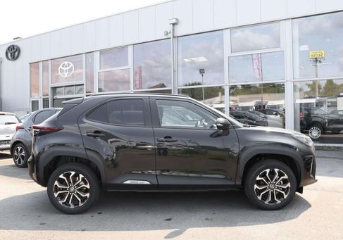 Toyota Yaris Cross, 2025