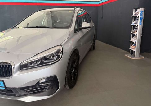 BMW 218, 2019 3