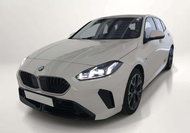 BMW 120, 2025