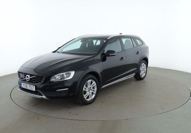Volvo V60 Cross Country, 2018