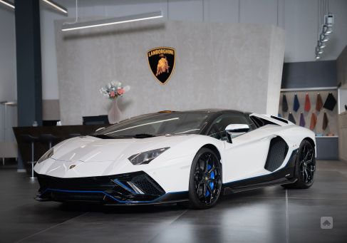 Lamborghini Aventador, 2022