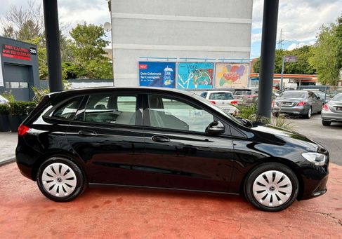 Mercedes-Benz B 200, 2020