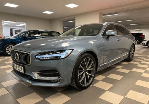 Volvo V90, 2020