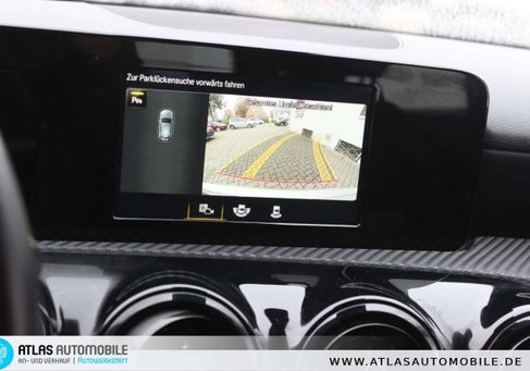 Mercedes-Benz A 200, 2022