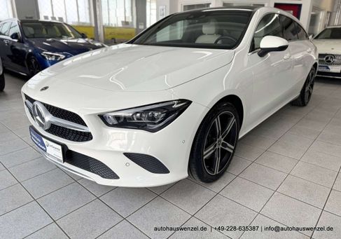 Mercedes-Benz CLA 200, 2021