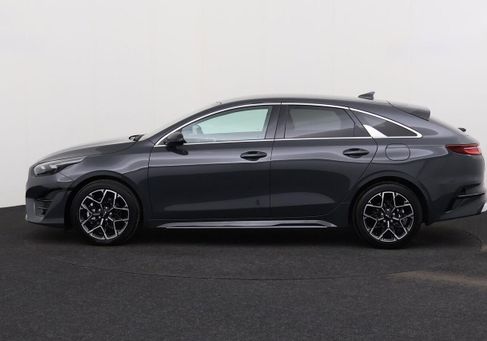 Kia Pro cee'd, 2024