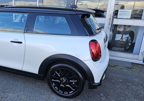 MINI, 2024