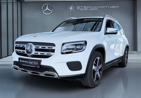 Mercedes-Benz GLB 180, 2022