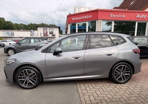 BMW 220, 2023