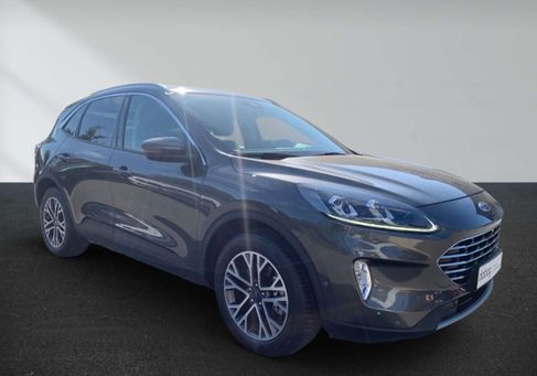 Ford Kuga, 2021