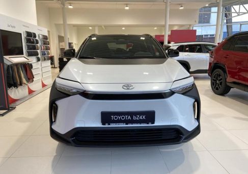 Toyota, 2025