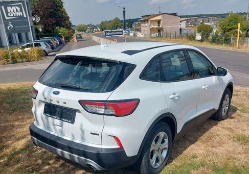 Ford Kuga, 2023