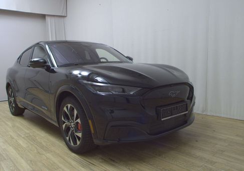 Ford Mustang Mach-E, 2021