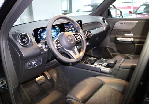 Mercedes-Benz GLB 200, 2020