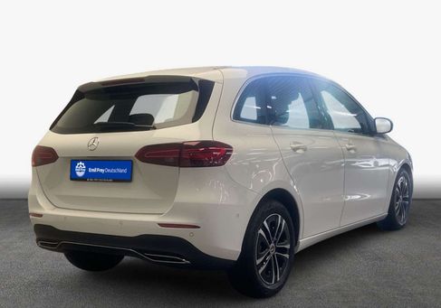 Mercedes-Benz B 200, 2025 2