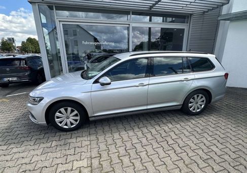 Volkswagen Passat Variant, 2021 3
