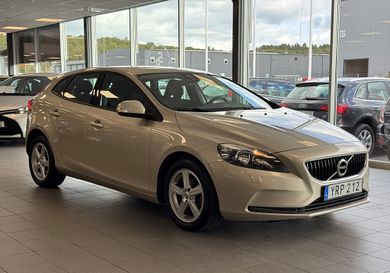Volvo V40, 2018