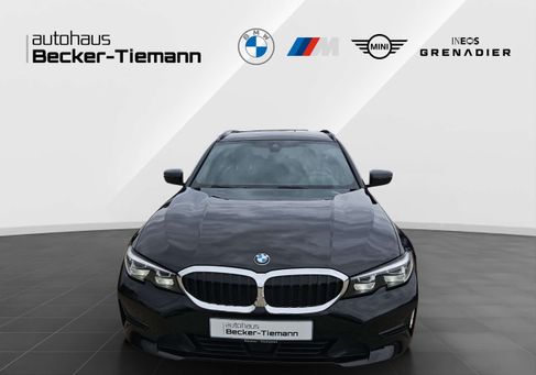 BMW 320, 2021