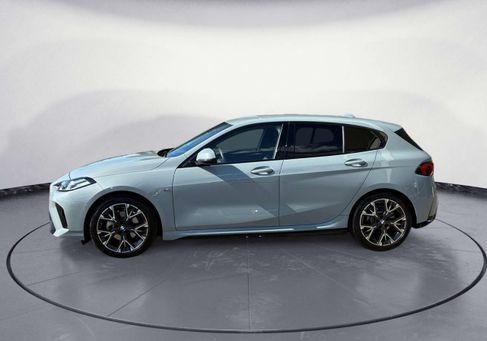BMW 120, 2025