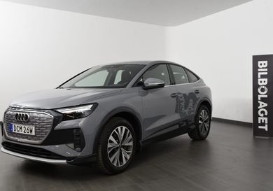 Audi Q4, 2022