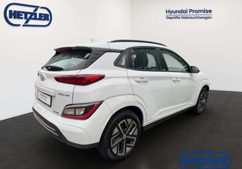 Hyundai Kona, 2021 3