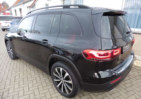Mercedes-Benz GLB 180, 2021