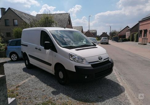 Toyota Proace, 2016