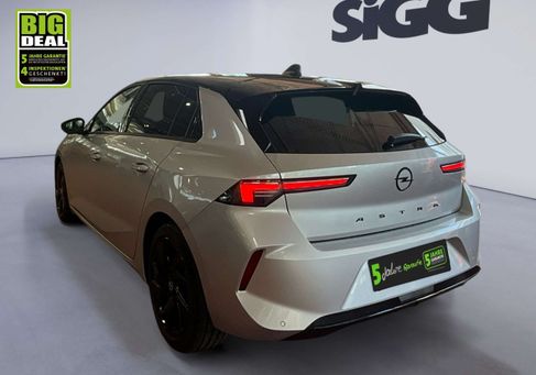 Opel Astra, 2022