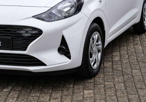 Hyundai i10, 2025 3