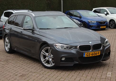 BMW 320, 2015