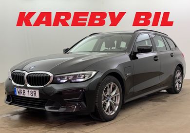 BMW 330, 2022