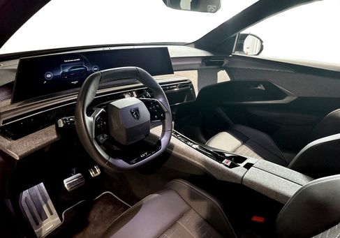 Peugeot 5008, 2025