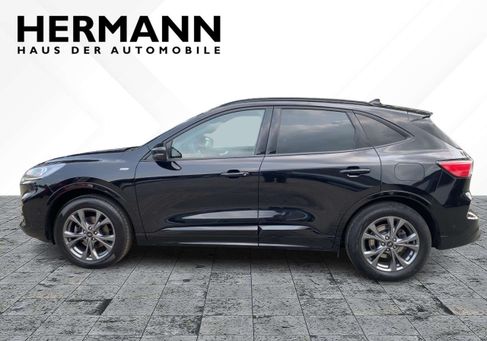 Ford Kuga, 2022