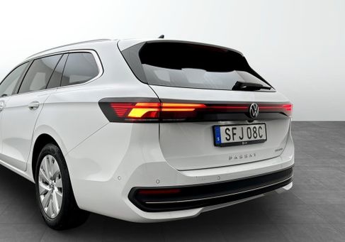 Volkswagen Passat Variant, 2025 3