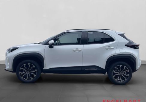 Toyota Yaris Cross, 2025