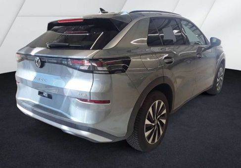 Volkswagen T-Roc, 2026 3