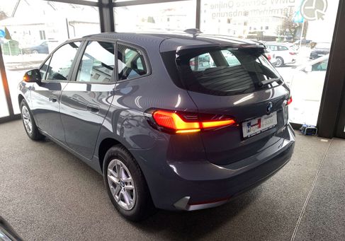 BMW 218, 2022 3