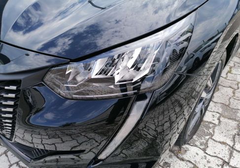 Peugeot 208, 2022