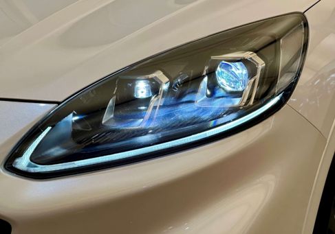 Ford Kuga, 2022