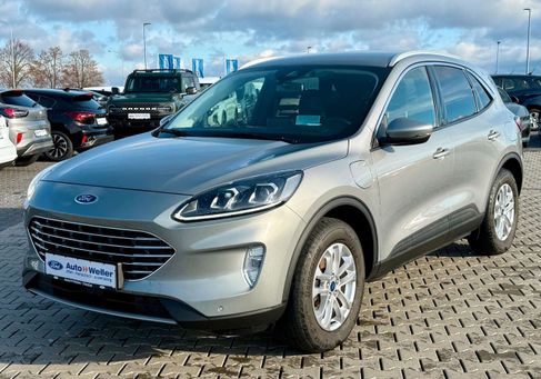 Ford Kuga, 2021