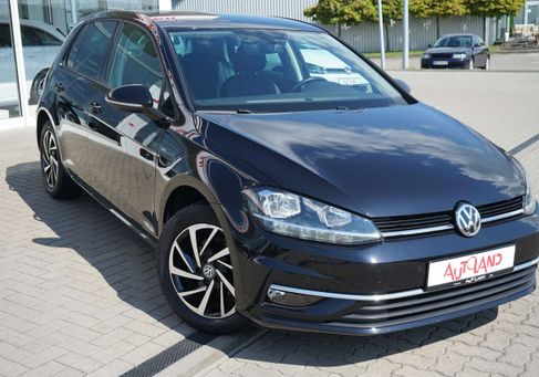 Volkswagen Golf, 2018 3